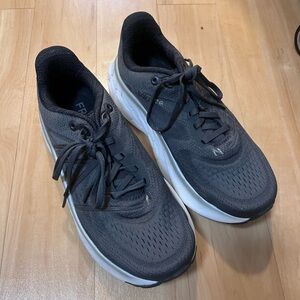New Balance Freshfoam running Sneakers 2E